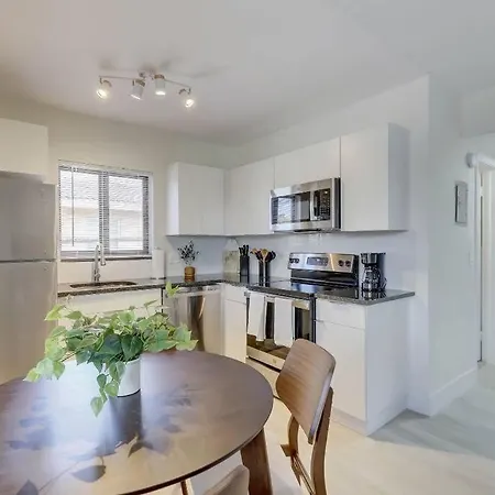 Beachy&Boho Apt For 6 People With Kitchen And Pool Fort Lauderdale Exterior photo