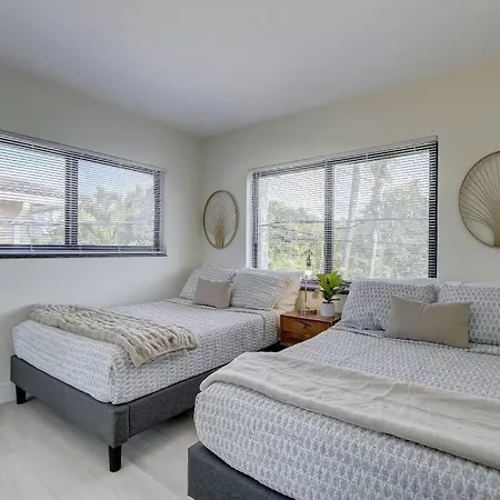 Beachy&Boho Apt For 6 People With Kitchen And Pool Fort Lauderdale Exterior photo