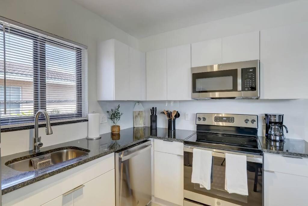 Appartamento Beachy&boho For 6 People With Kitchen And Pool *